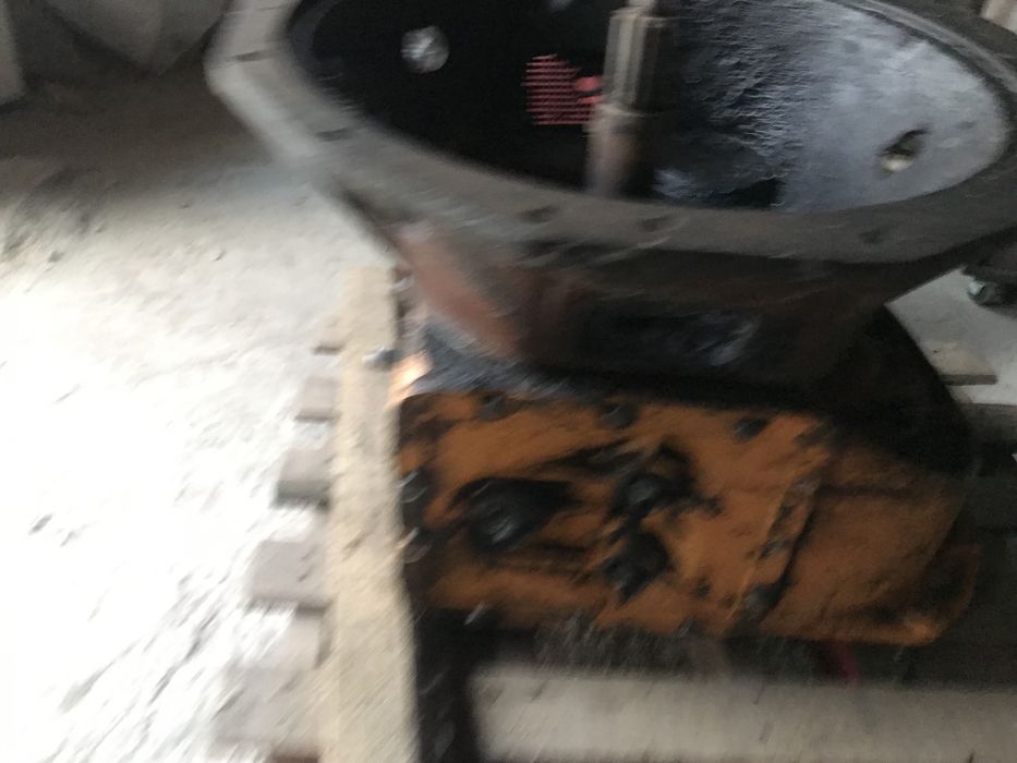 Запчастини від погрузчика