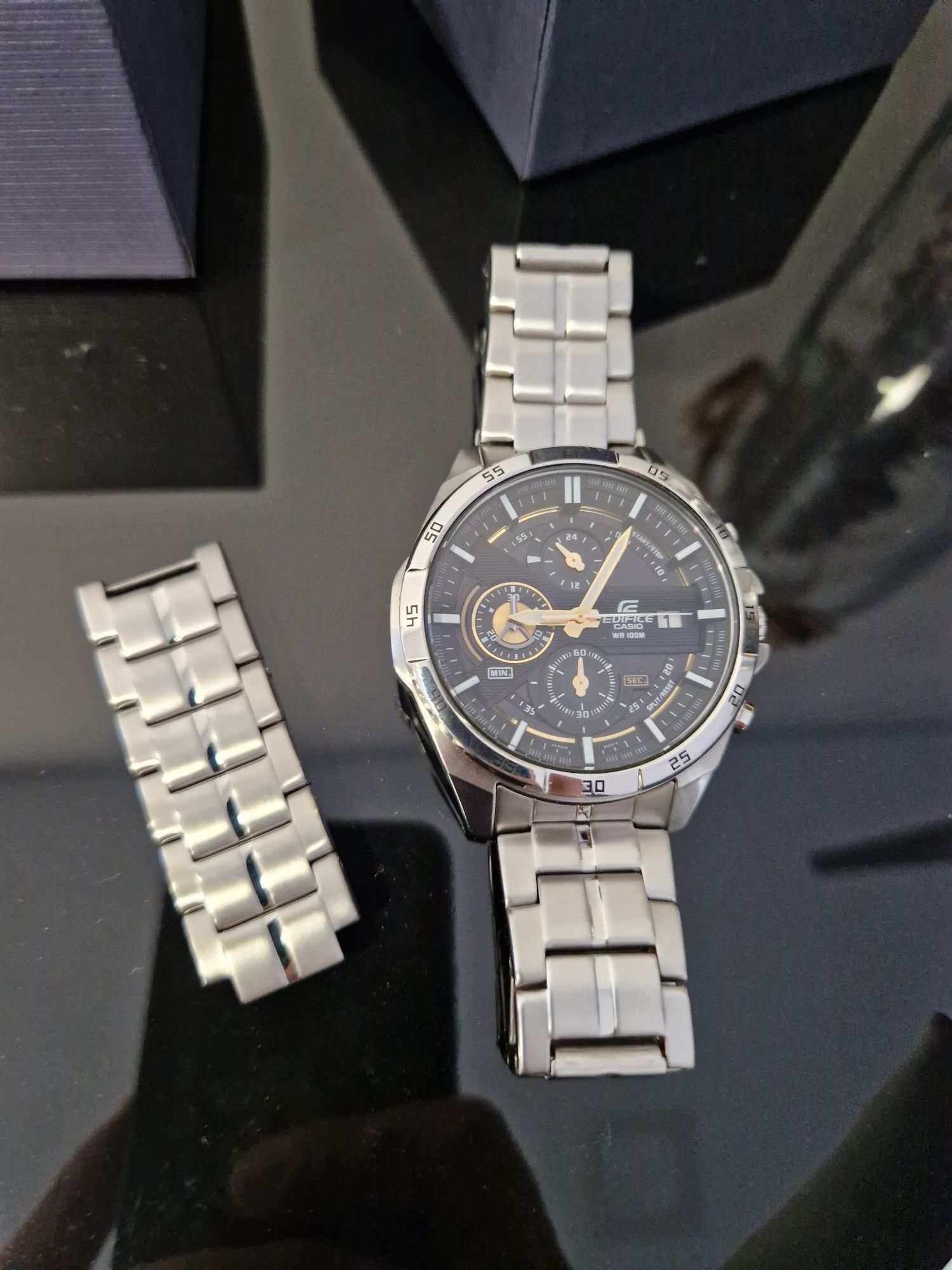 Relógio Casio Edifice EFR-556