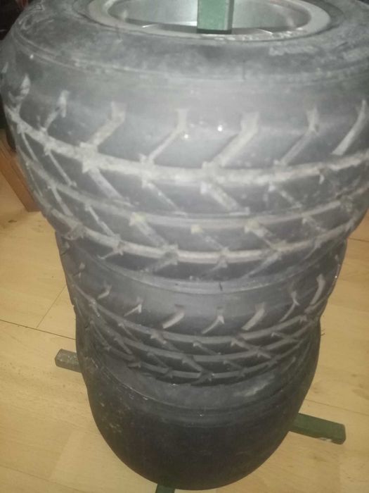 Jogo de Pneus Karting