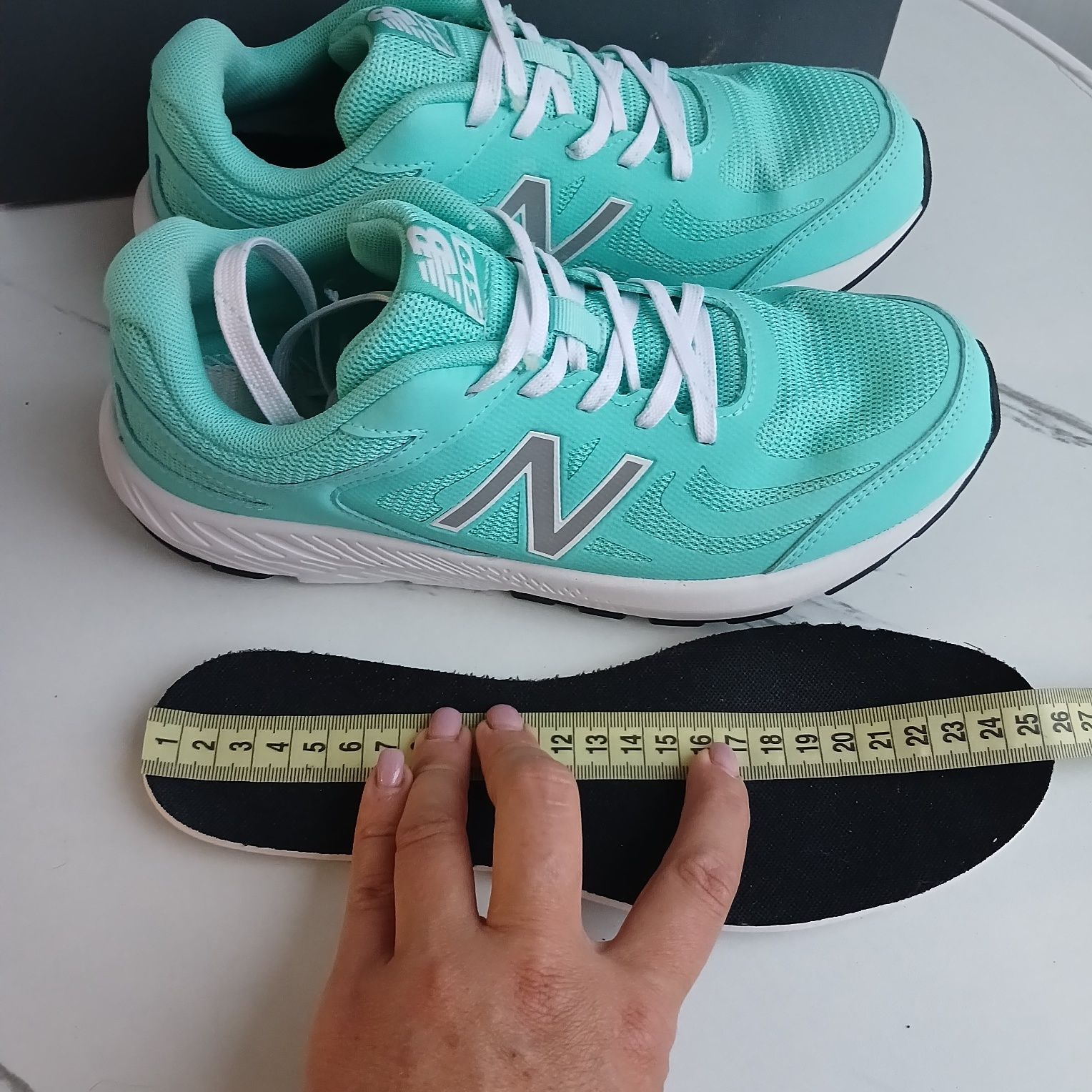 39 eur  уст 25 см  Кросівки NEW BALANCE Оригінал БУ