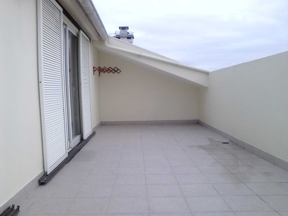 Quarto (desp. incluídas)