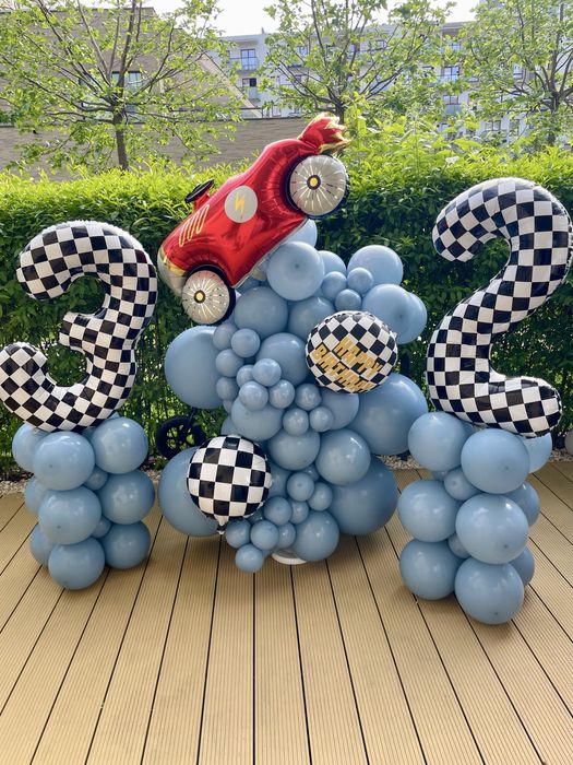 Dekoracje balonowe, girlandy, ścianki balonowe