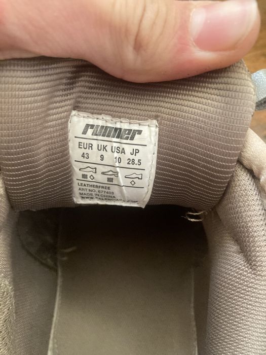 Balenciaga runner