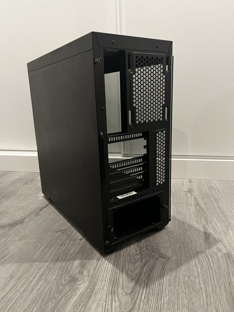 Case Cooler Master ATX com vidro temperado