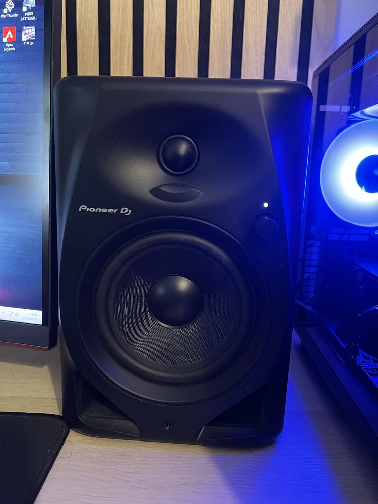 Pioneer dj dm50 d