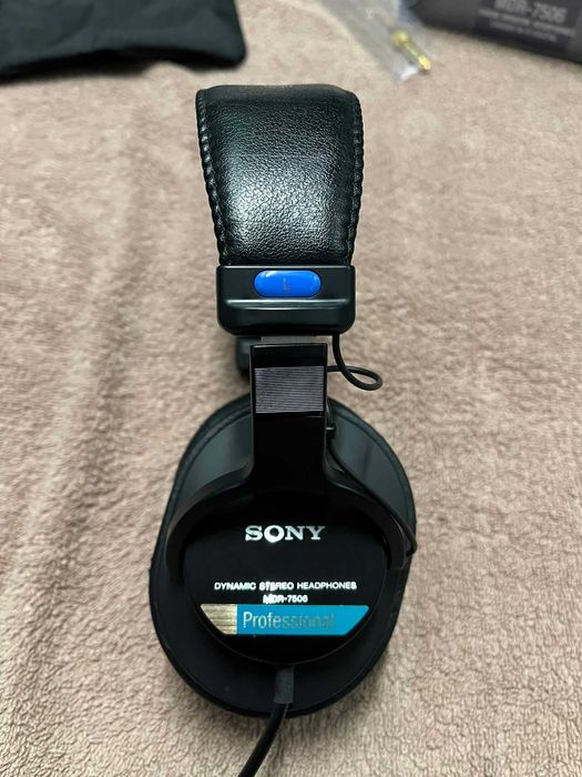 Słuchawki Sony MDR-7506