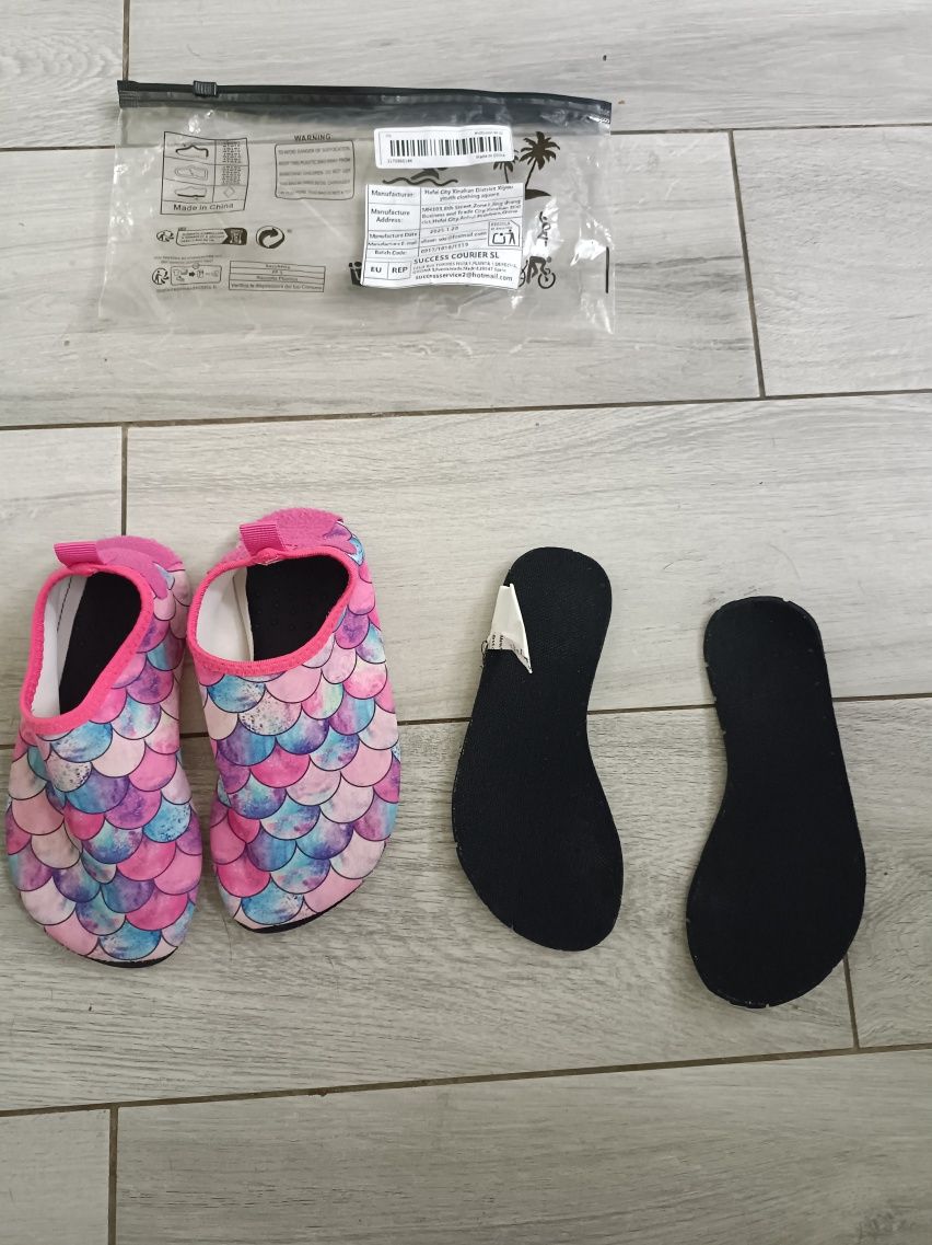 Buty do wody basen plażę 30/31 dziewczęce super