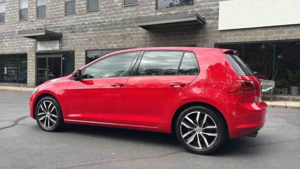 Volkswagen Golf SE      2015