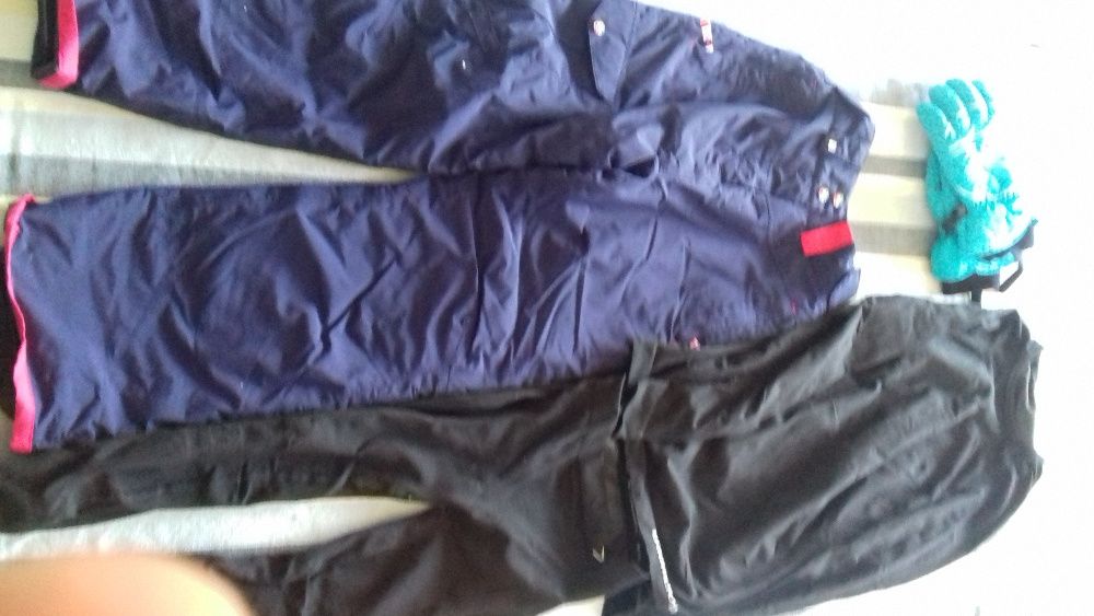 Calças de neve menina azul e um pouco de cor de rosa