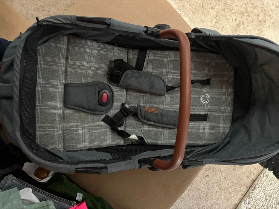 Carrinho de bebe trio