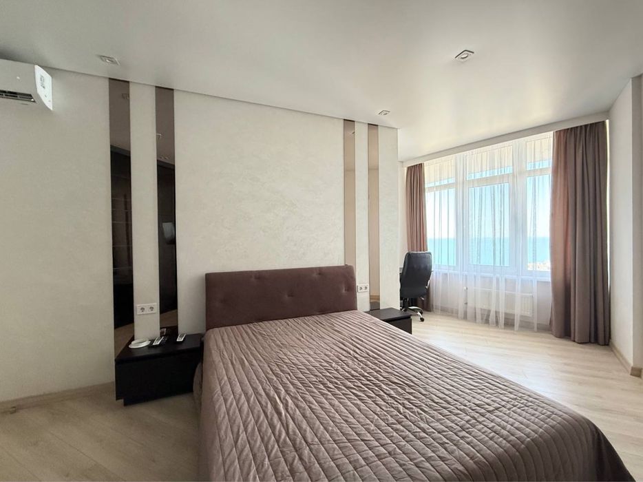 3 спальни.44 жемчужина.Каманина.Посуточно.Аркадия