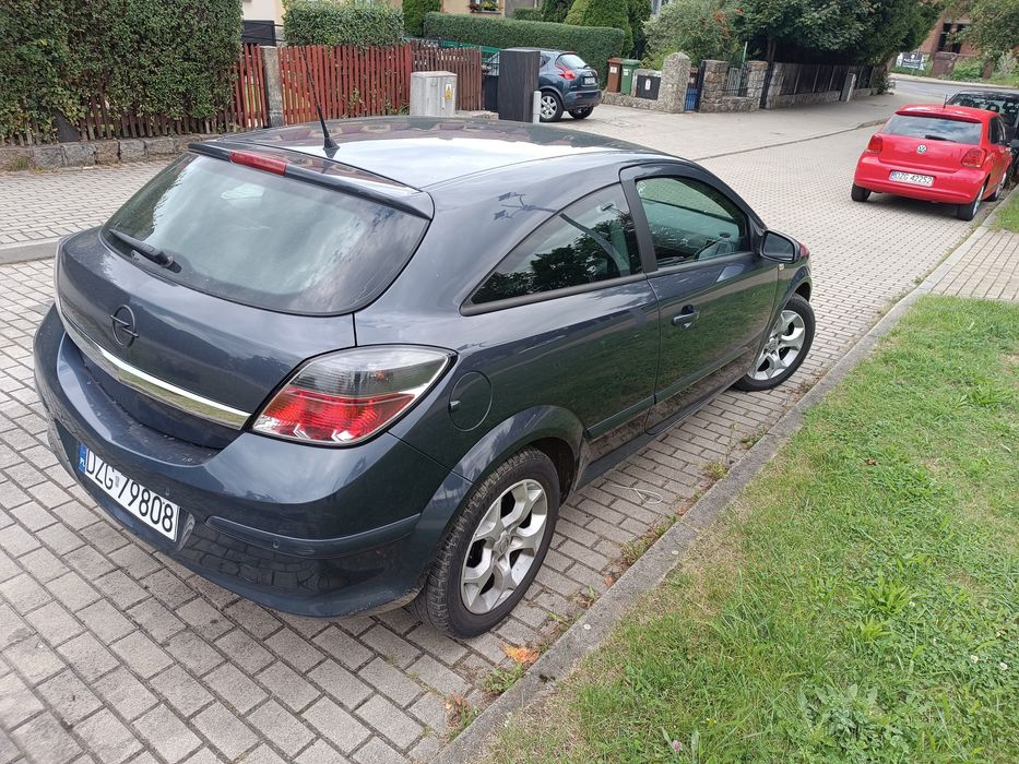 Astra H GTC,samochód prywatny, rok w kraju, super stan