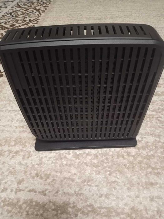 Неттоп Igel Thin UD3 M350C/Ryzen R1505G/4GB DDR4/8GB SSD/Vega 3/IgelOS