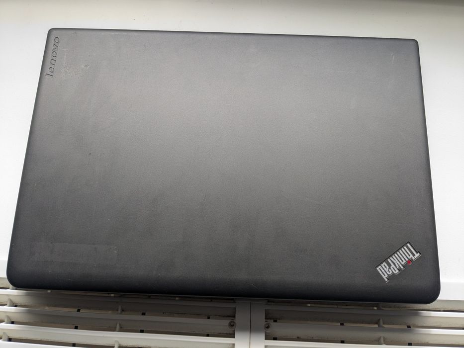 Lenovo ThinkPad e560