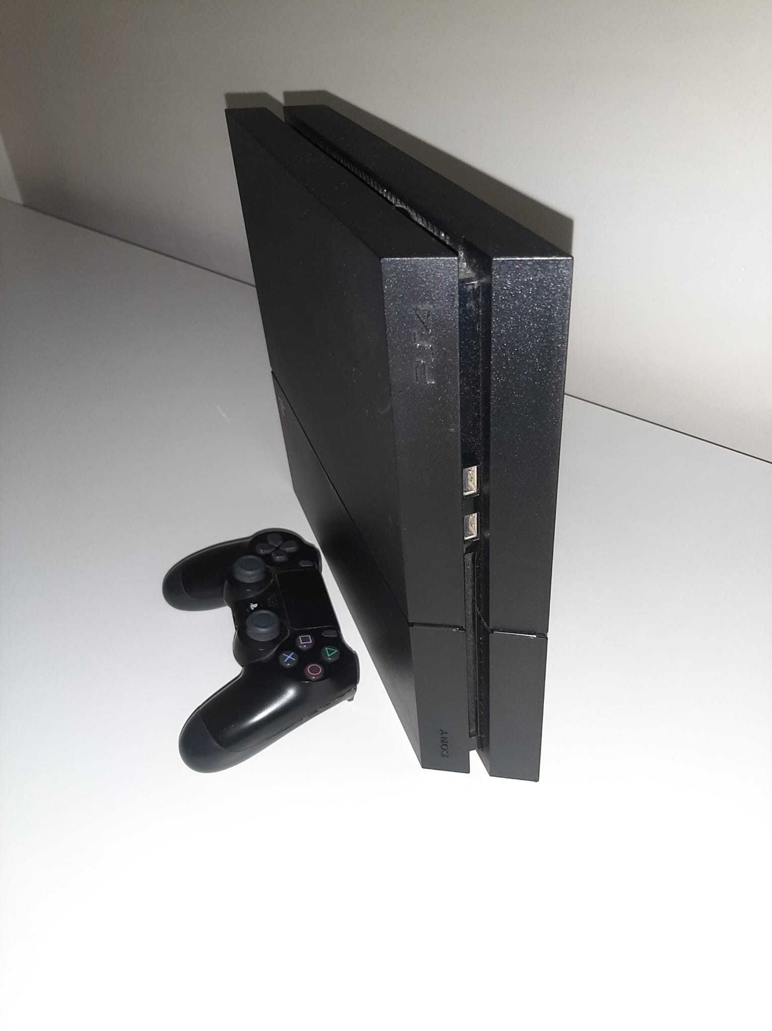 Playstation 4 1 TB Preta com 2 Comandos