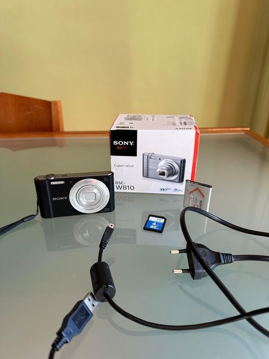 Sony Cybershot DSC-W810 - Caixa original e Acessórios
