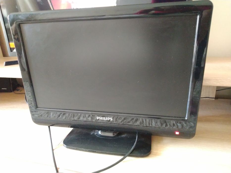 Телевизор Philips б/у на запчасти