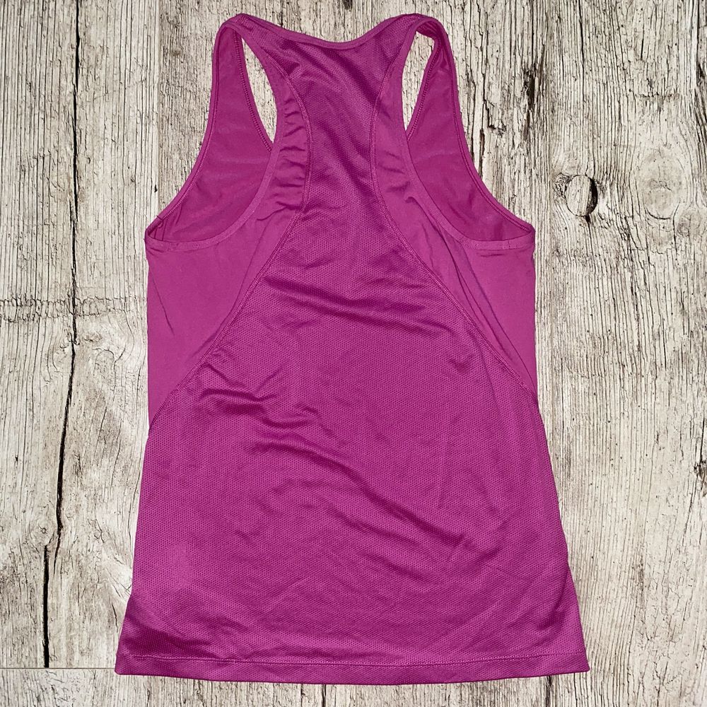 Женская Майка для фитнеса бега Nike Dri-fit