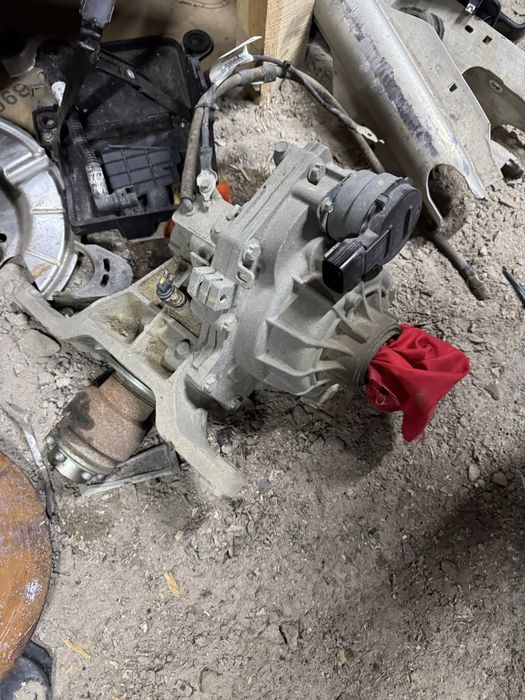 Роздатка редуктор Ford Kuga Escape mk4 повний привід