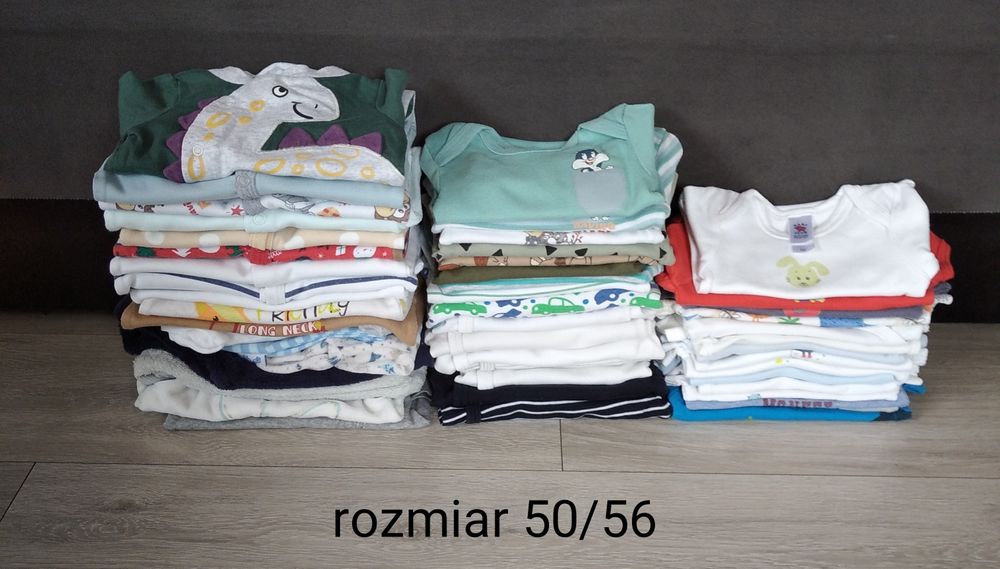 Ogromna paczka ubranek dla chłopca rozmiar 56