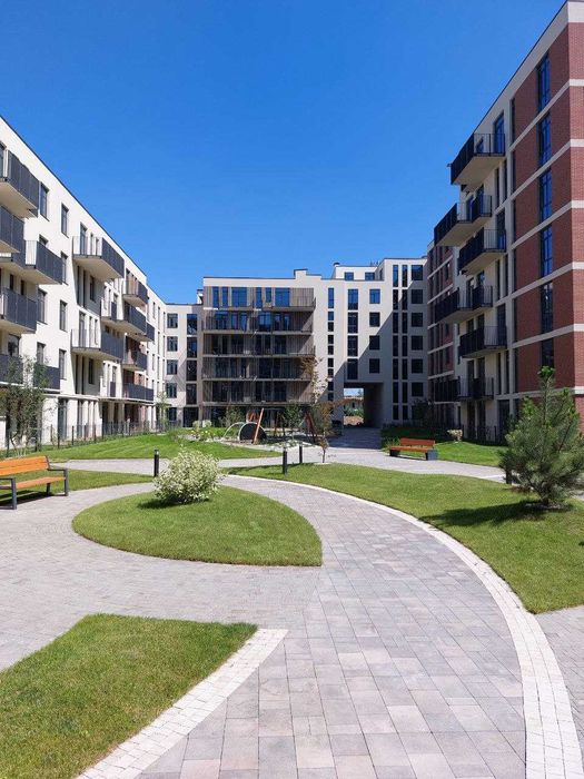 Продаж 2 - к квартири в ЖК PERFECT LIFE поруч з Emily Resort