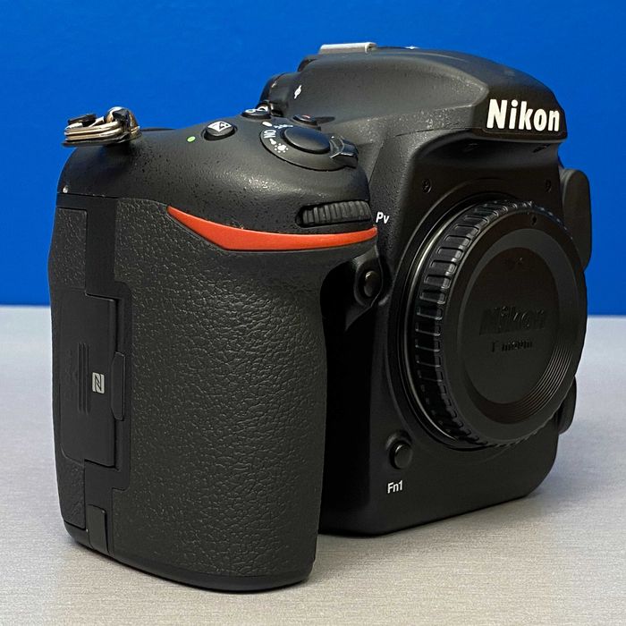Nikon D500 (Corpo) - 20.9MP