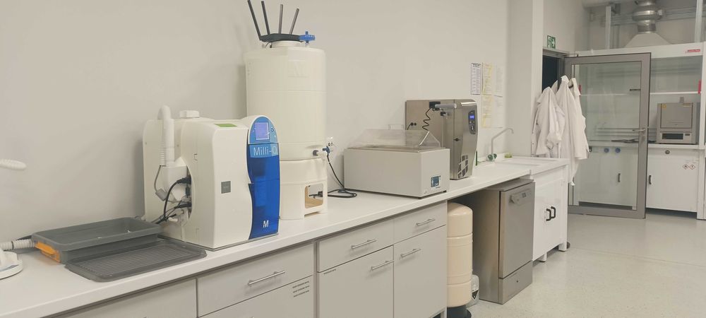 Wyposażenie laboratorium - urządzenia - w likwidacji maj 2026