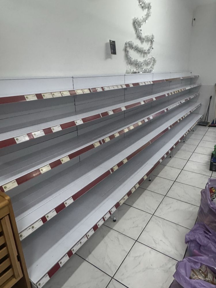 Estante de exposiçao de artigos
