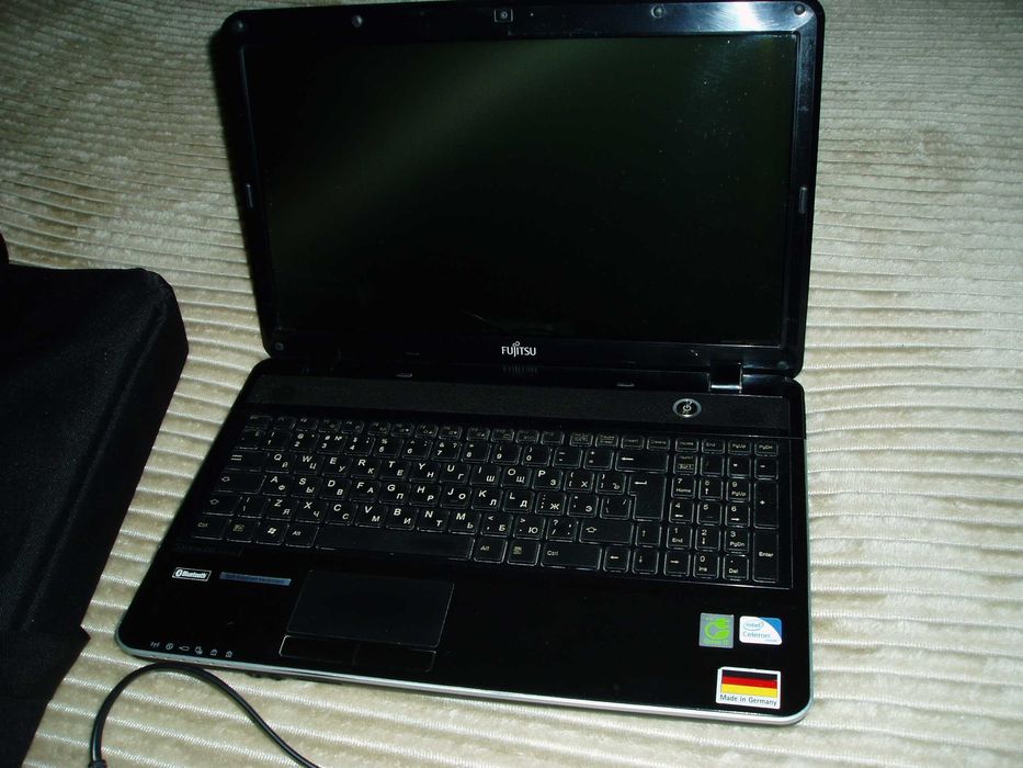 продам ноутбук двух ядерный