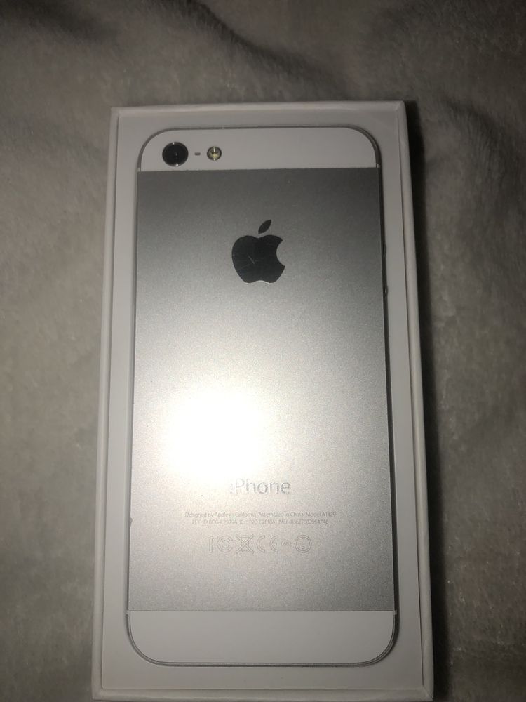 Iphone 5 16 Gb bialo srebrny