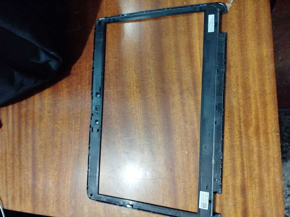 Рамка матриці для ноутбука Dell