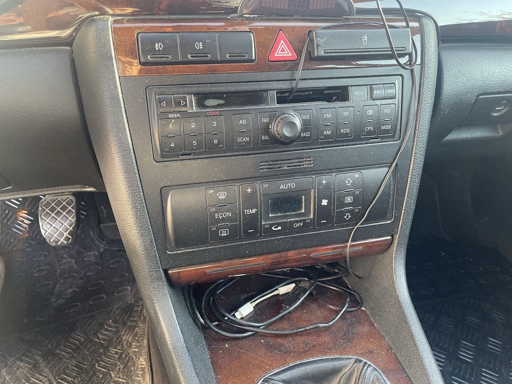 Vendo Audi A4 Avant 1.9 TDI
