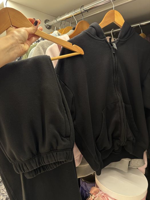 Skims черный теплый костюм