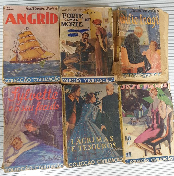 Diversos livros antigos