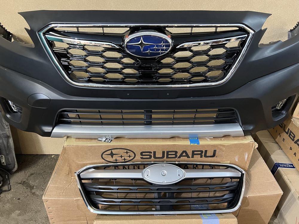 Решітка радіатора бампера Subaru Outback XT 2020 2021