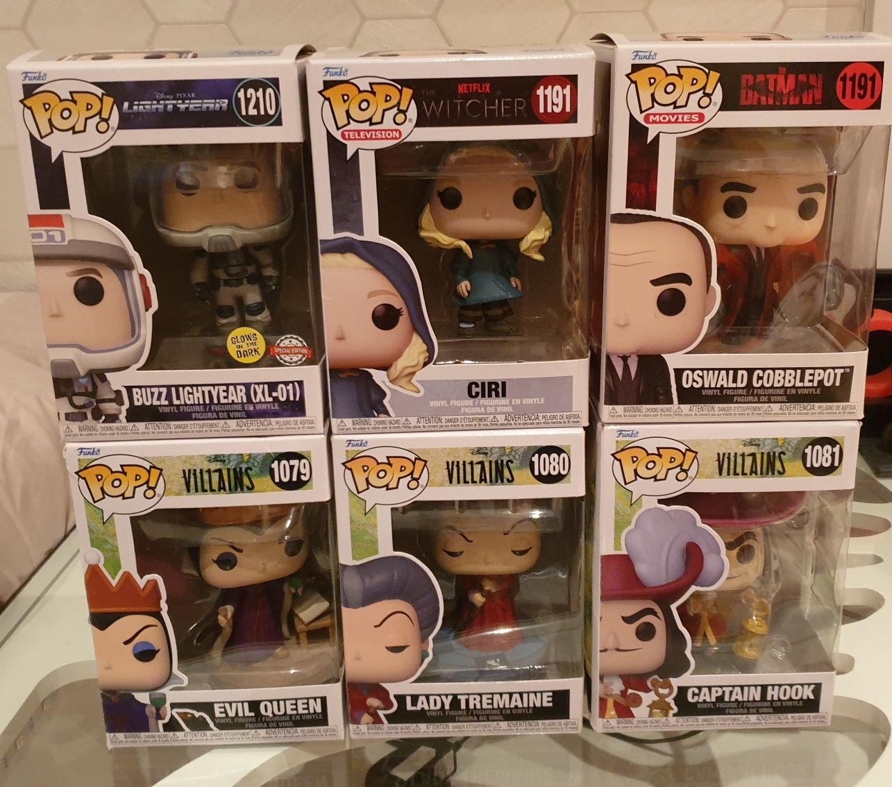 Diferentes funkos pop