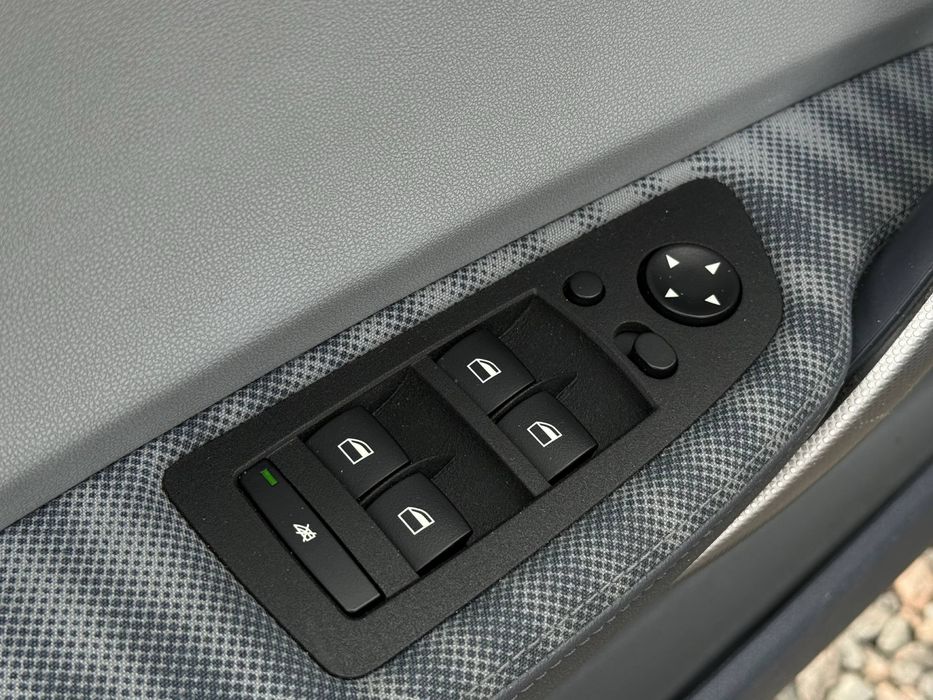 Отличное состояние! АВТОМАТ BMW 1