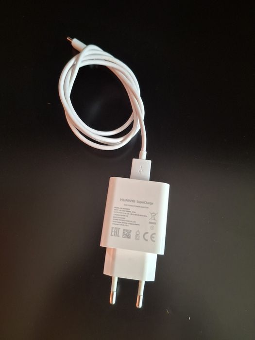 Ładowarka sieciowa Huawei z kablem typu C