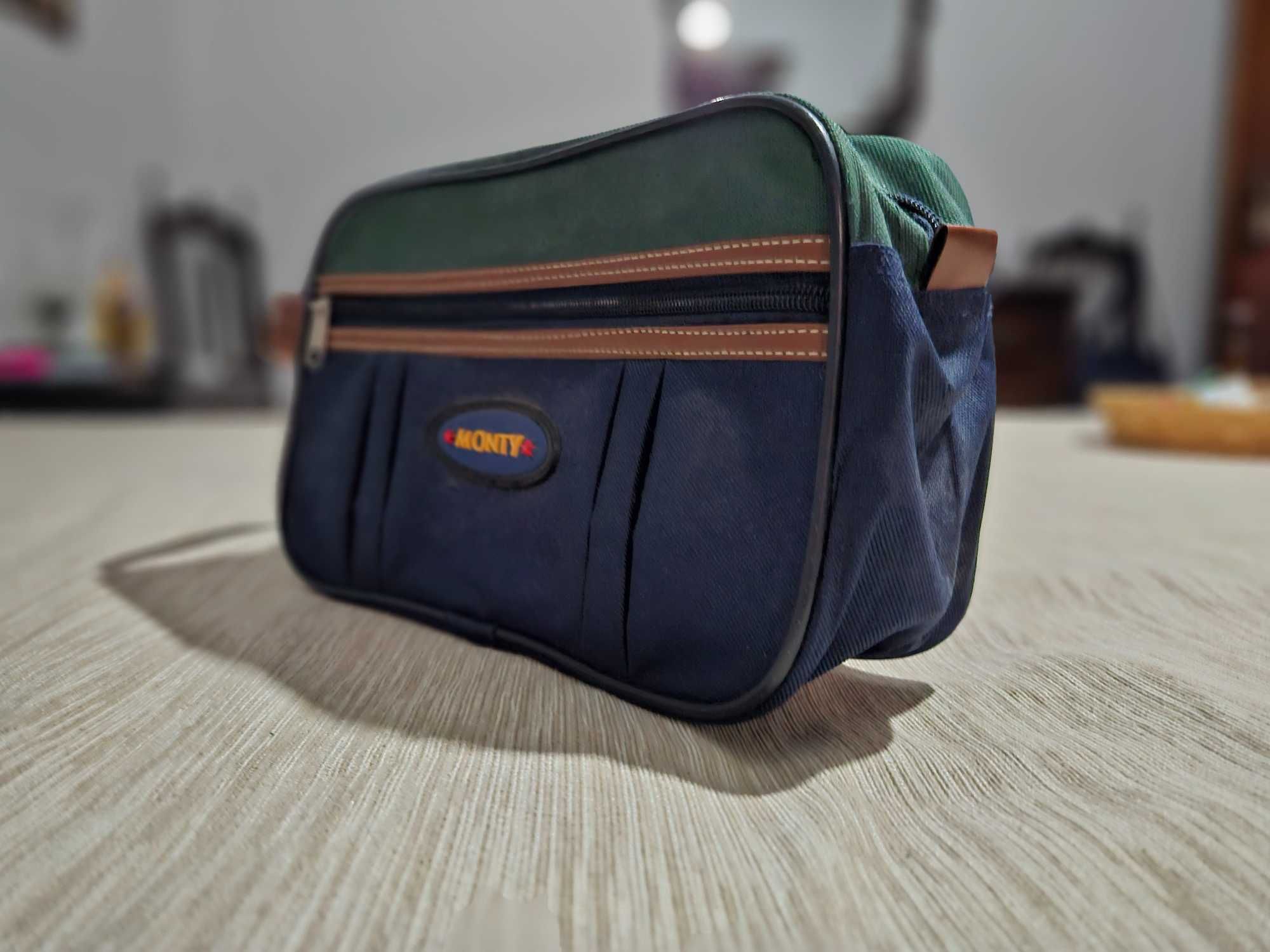 Bolsa necessaire com alça