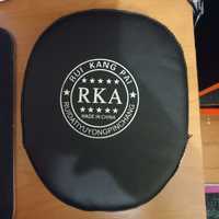 Лапа для ударов RKA