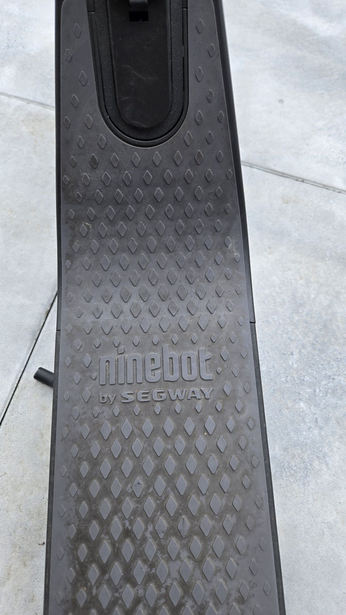 Hulajnoga elektryczna Ninebot by Segway
