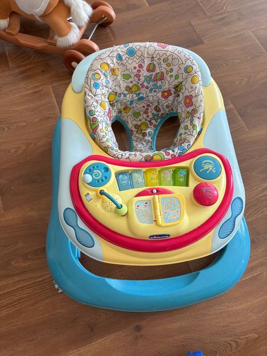 Ходунки дитячі  Chicco