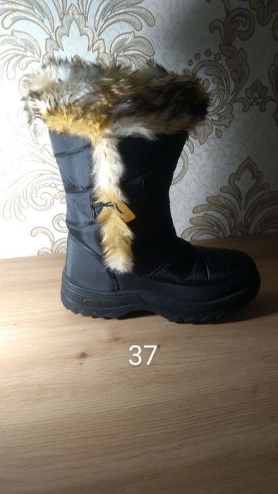 Продам зимні сапожки