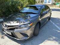 Toyota Camry 70 SE 2018