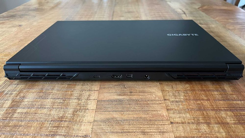 Laptop Gigabyte G6 KF