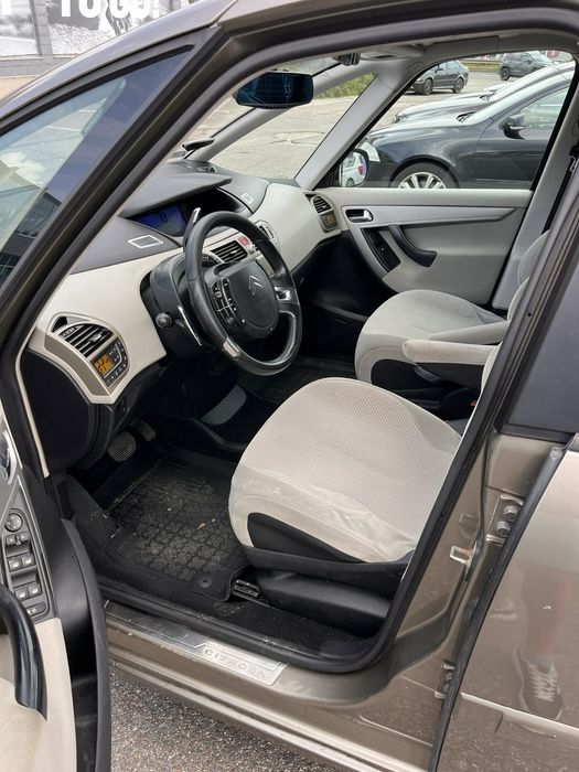 Citroen C4 Grand Picasso Citroen C4 Grand Picasso 7-os 2,0 Benz