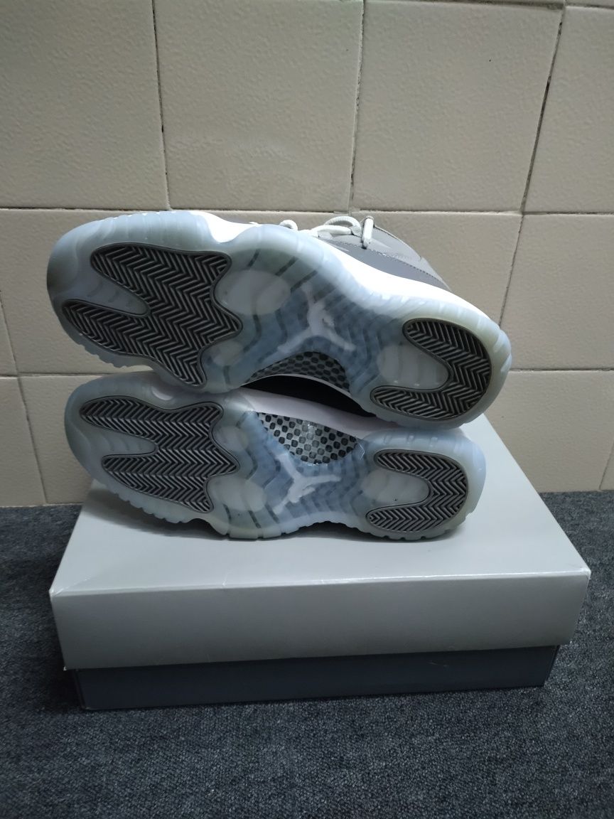 Jordan 11 Retro Cool Grey