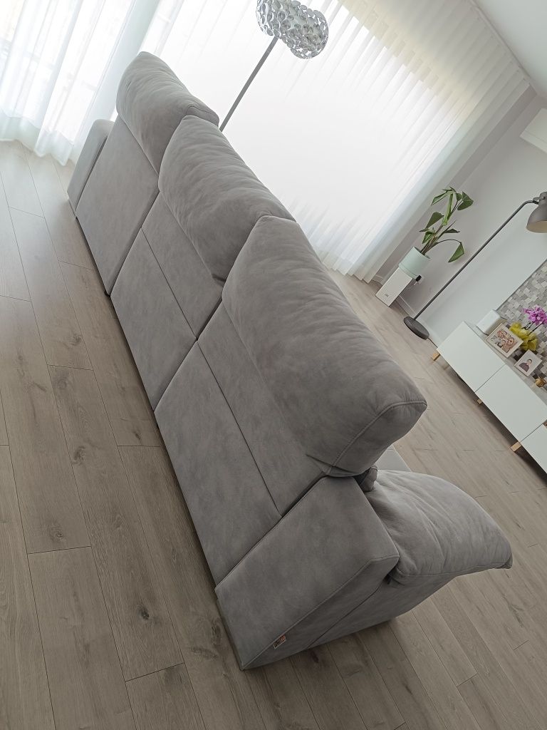 Sofá  elétrico com chaise longue