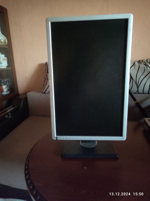 Dell     монітор