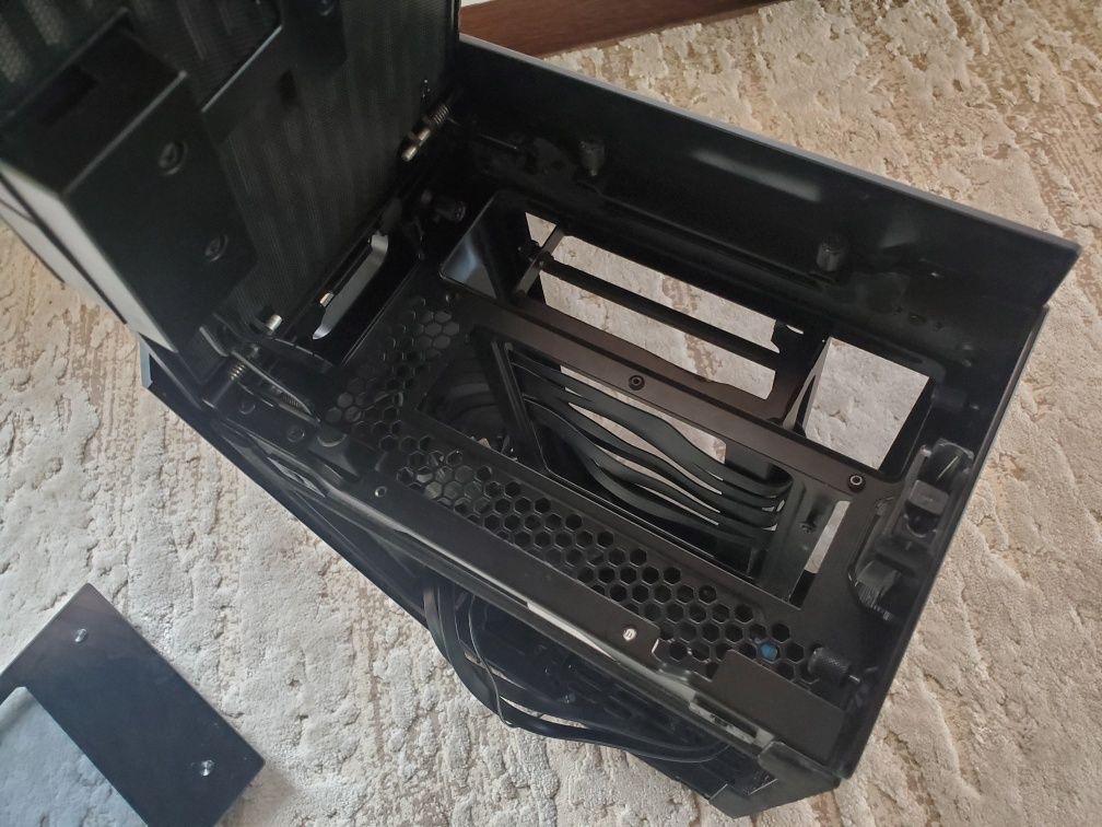 Phanteks evolv shift itx корпус